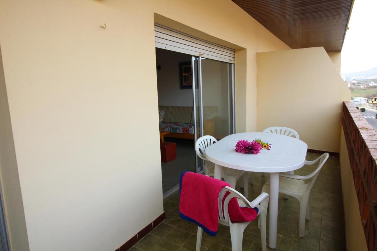 Global Immo 2180 Puerto Simona B Apartment Росес Екстериор снимка