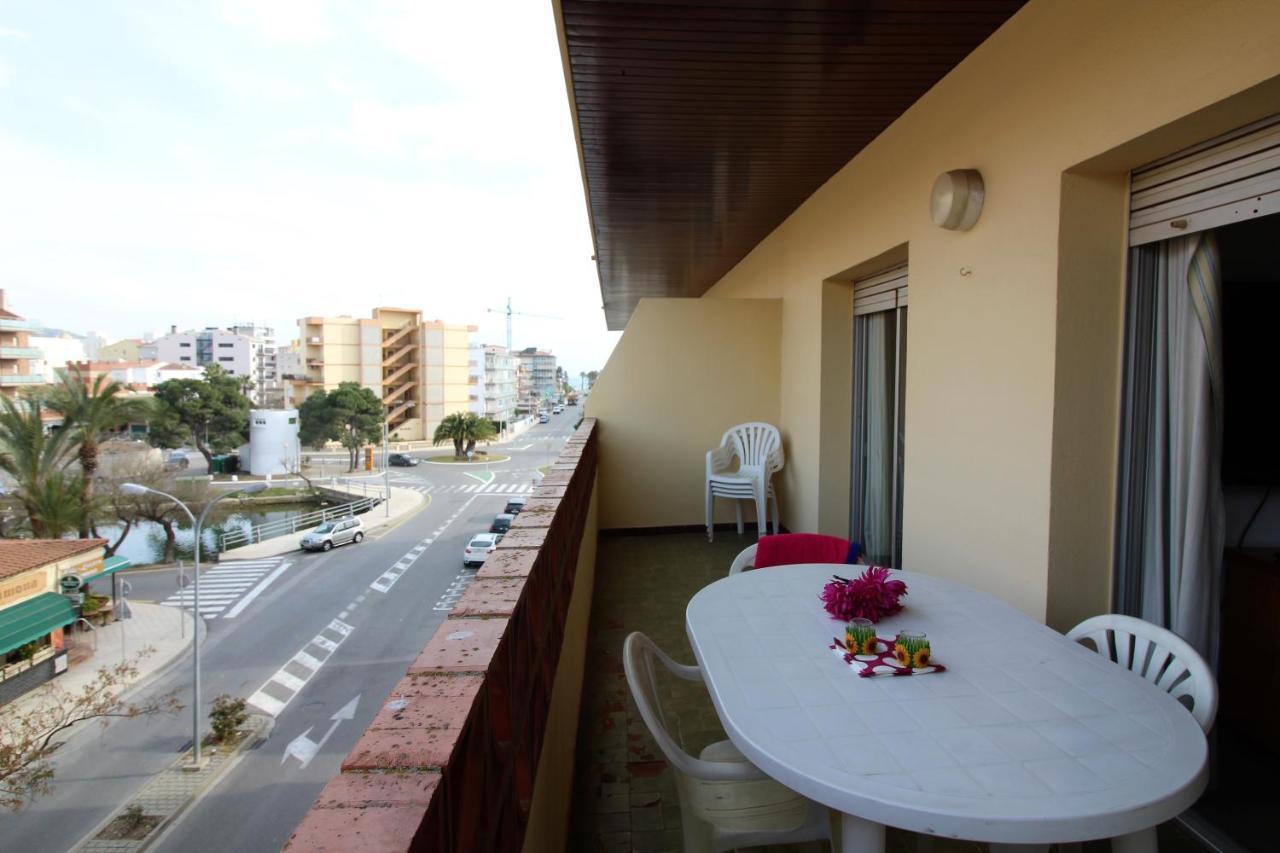 Global Immo 2180 Puerto Simona B Apartment Росес Екстериор снимка